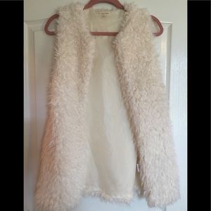 The Vintage Shop Faux Fur Vest